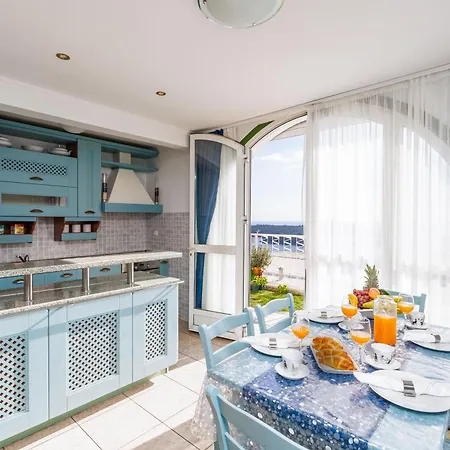 Affittacamere And Lora 3*