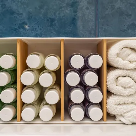 And Lora Affittacamere