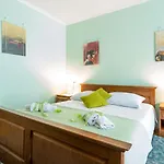 Apartments And Room Lora Gostinjska kuća Dubrovnik