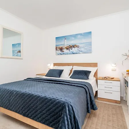 And Lora 3* Dubrovník