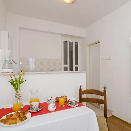 And Lora 3* Dubrovnik