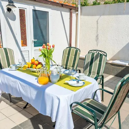 Apartments And Room Lora Guest house Dubrovnik